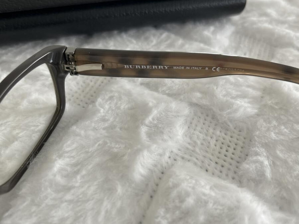 Burberry  - B 2094 3237 52&curren;17