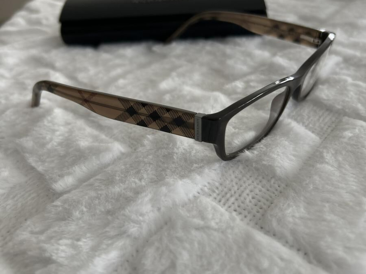 Burberry  - B 2094 3237 52&curren;17