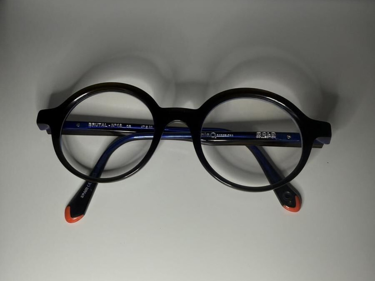 etnia barcelona  - brutal n&deg;18 47&curren;20