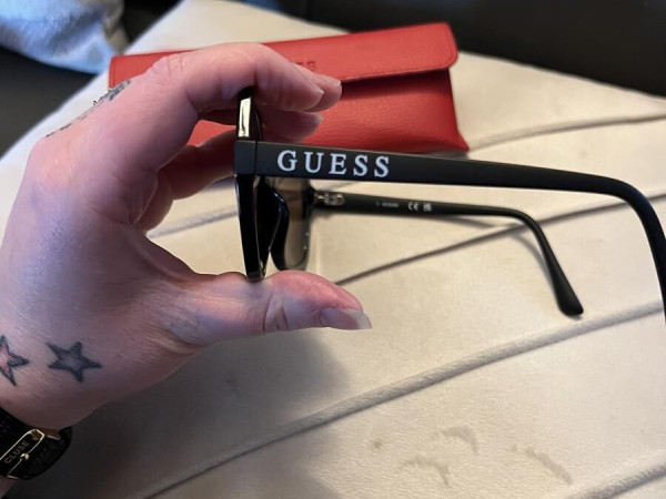 Guess - Gu7698 51&curren;16
