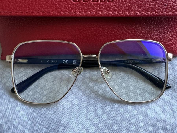 Guess - Gu50135 005 57&curren;13