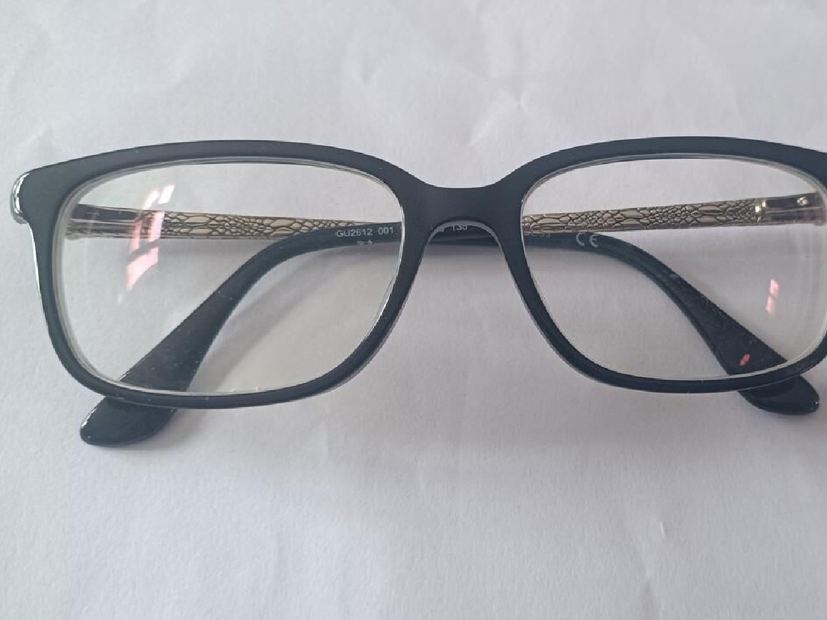 Guess  - Gu2612 001 53&curren;16