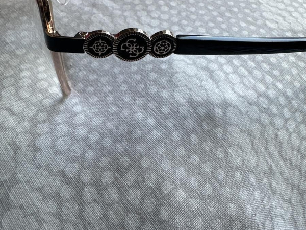 Guess - Gu5022 9005 57&curren;