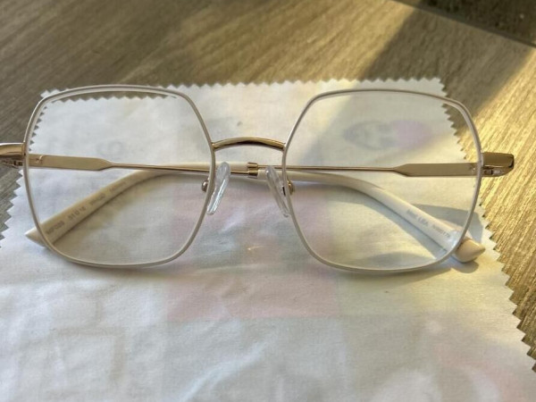 Alain Afflelou - MF028