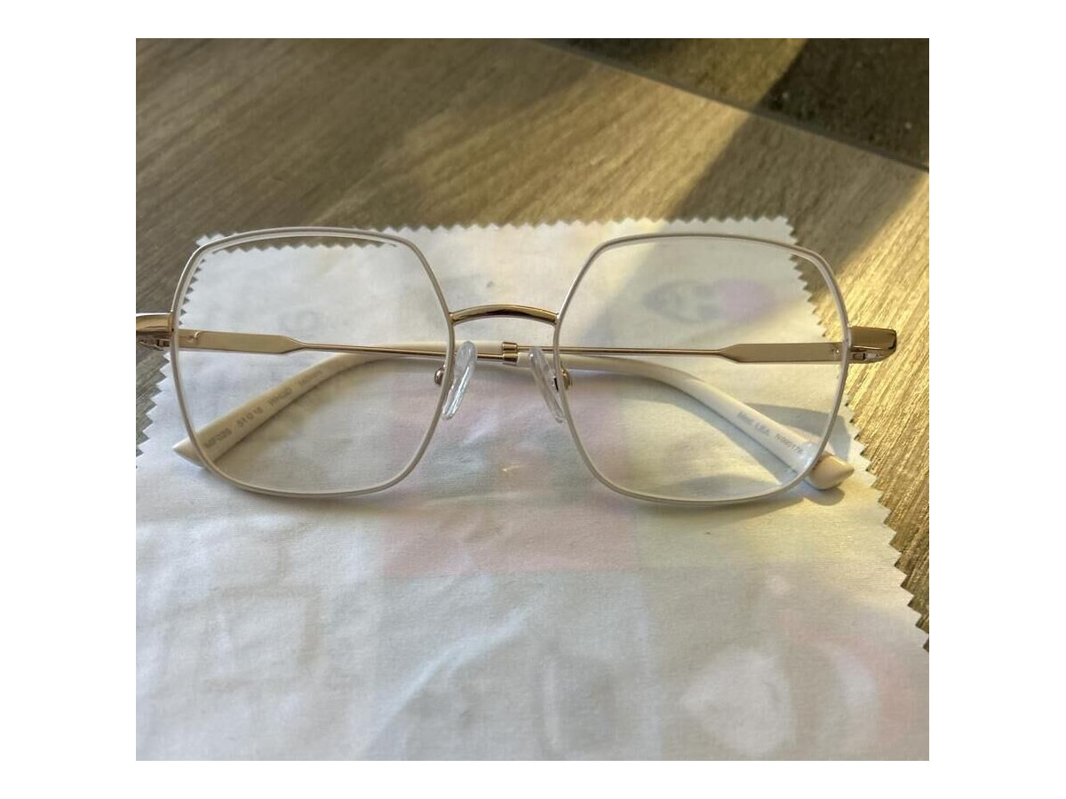 Alain Afflelou - MF028