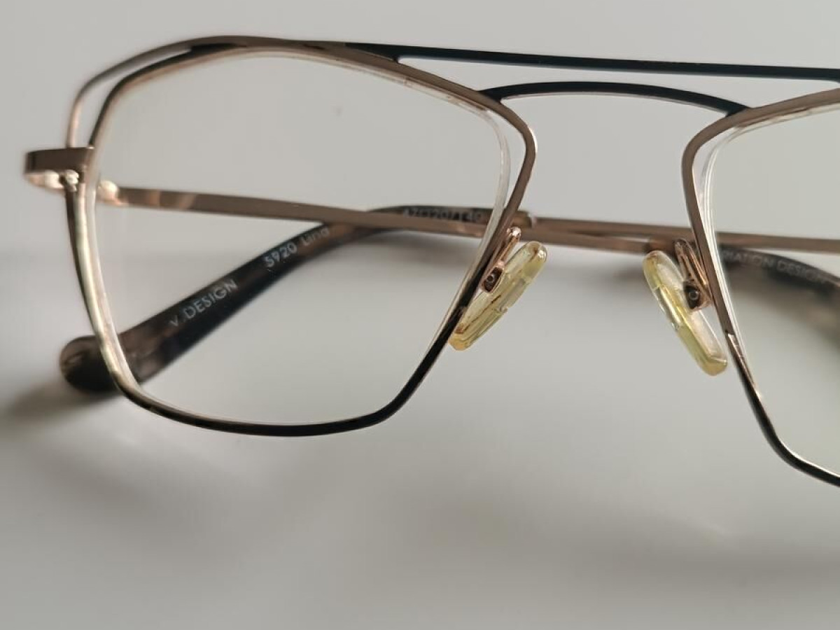 Variation design  - 5920 Lina  47&curren;20 140