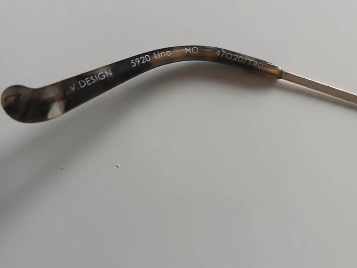 Variation design  - 5920 Lina  47&curren;20 140