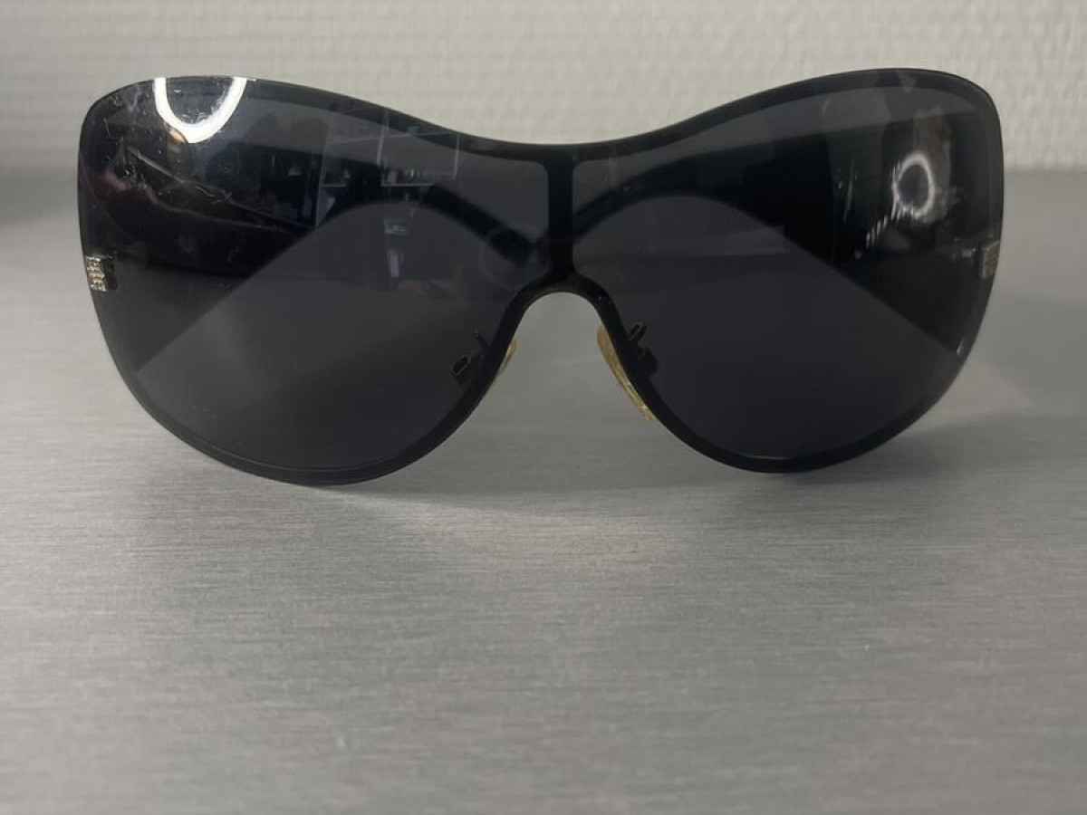 Givenchy - Sgv218s 60&curren;140