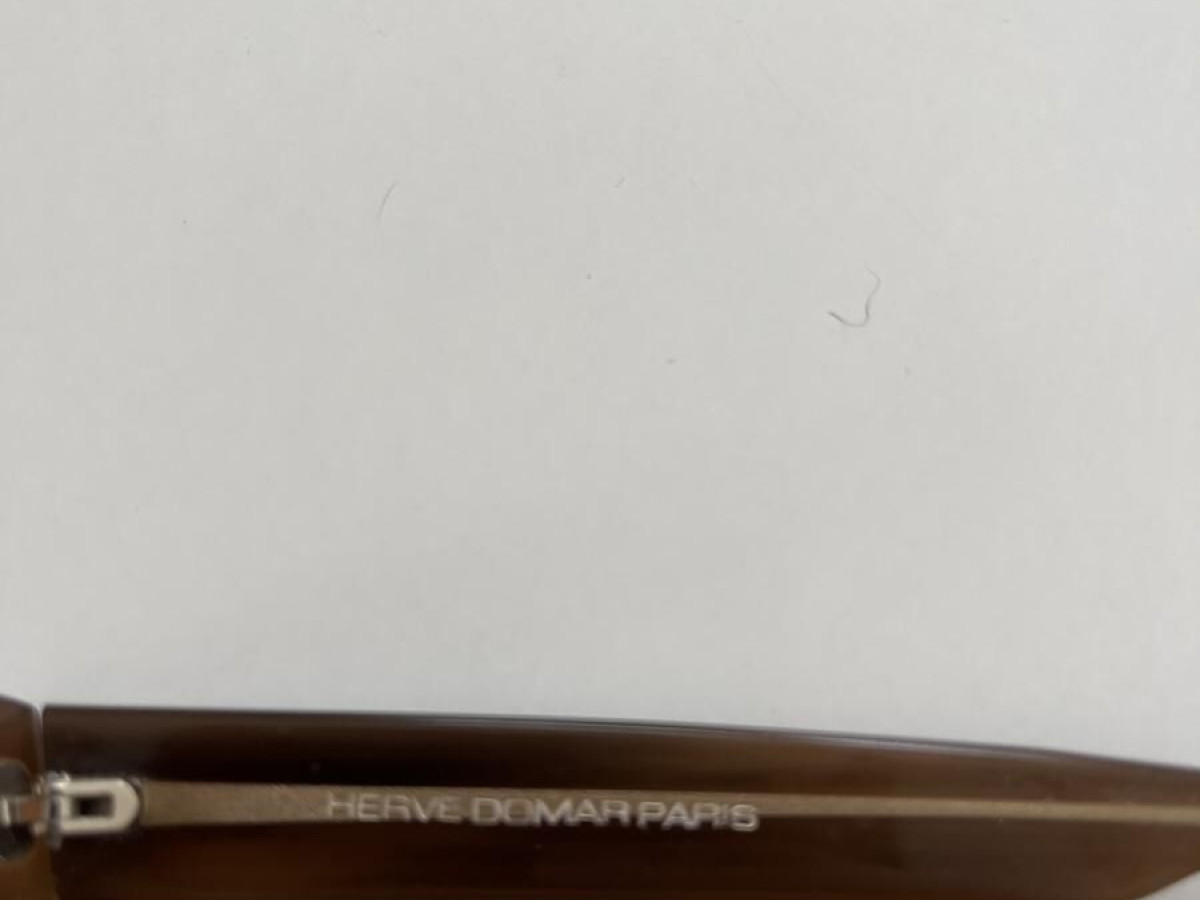 Herv&eacute; Domar Paris  - 008751