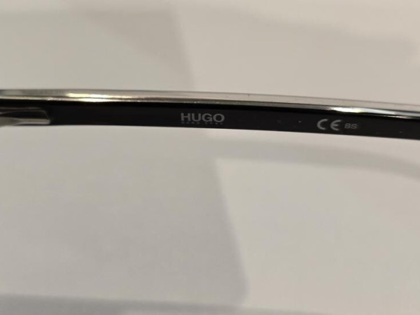 HUGO boss - HG 1030 R80 145 47¤20