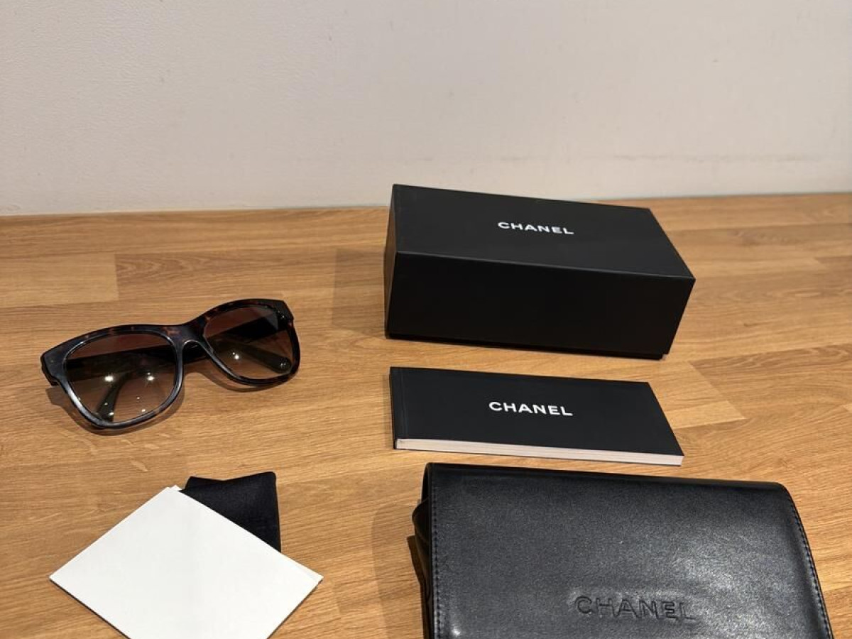 Chanel - CH 5422 C714/S5 56&curren;17 140 3N
