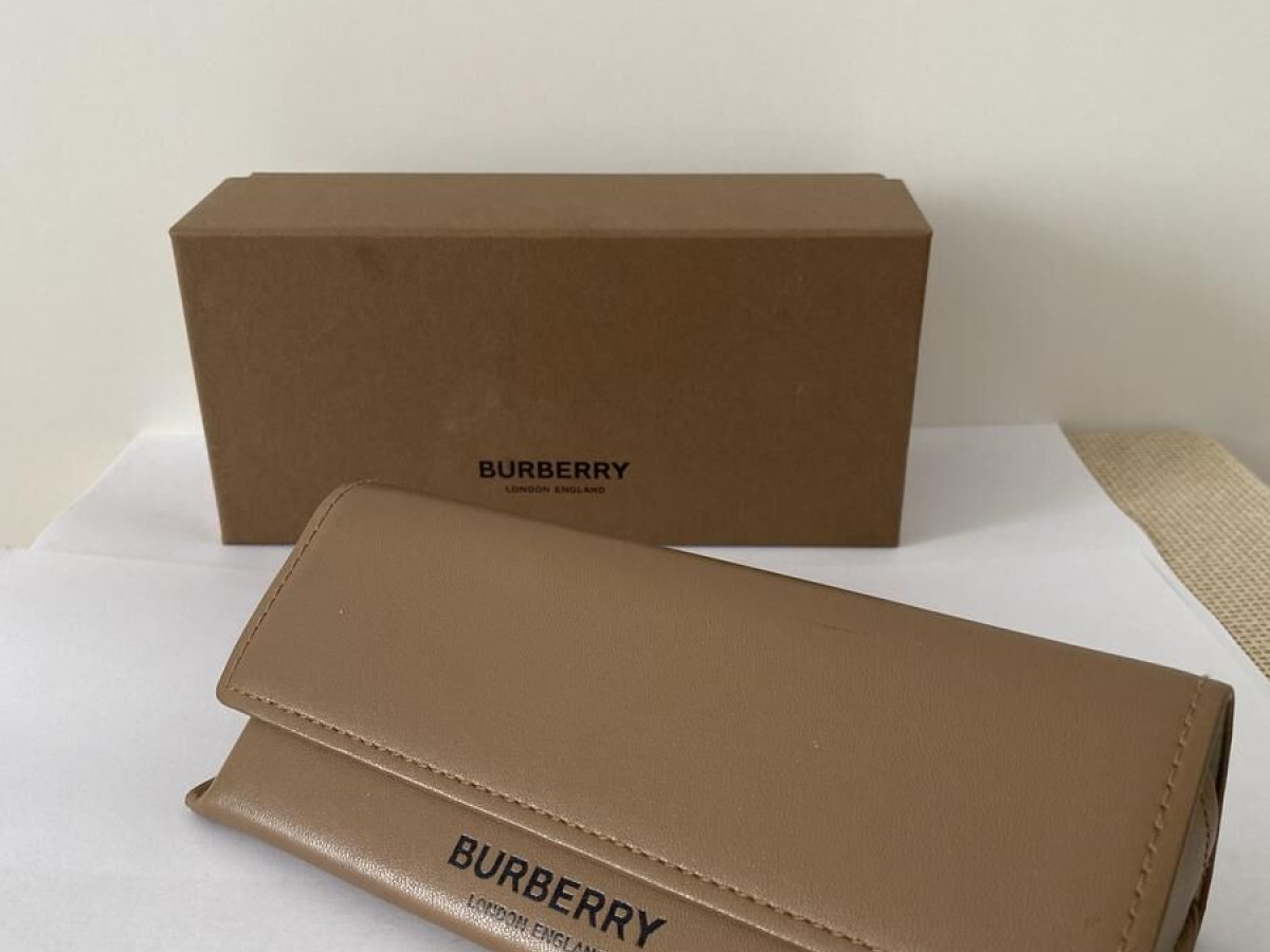 Burberry - b1347 1309 54/18 140