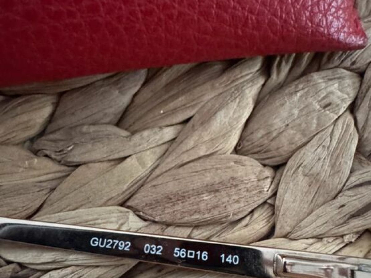 Guess  - GU2792 032 56&curren;16