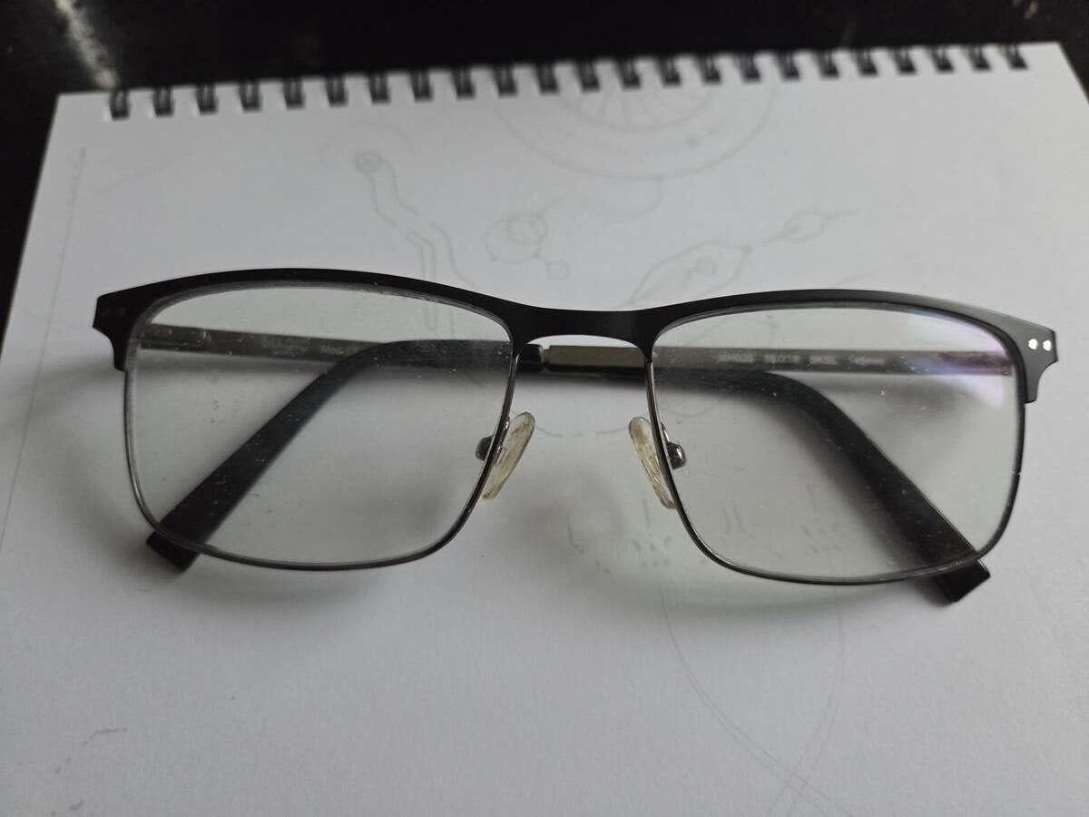 Afflelou magic - MH020 BKSL 56□18&curren;145mm