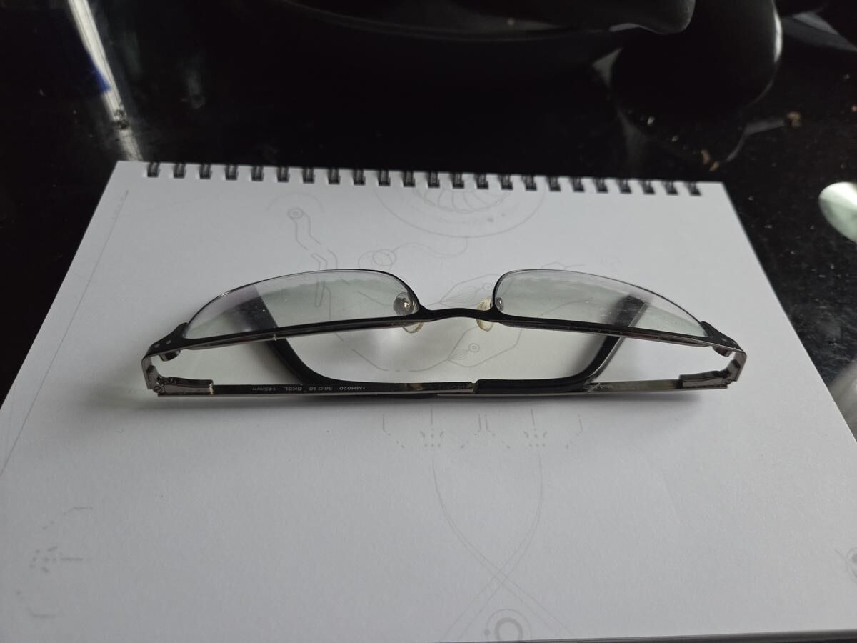 Afflelou magic - MH020 BKSL 56□18&curren;145mm