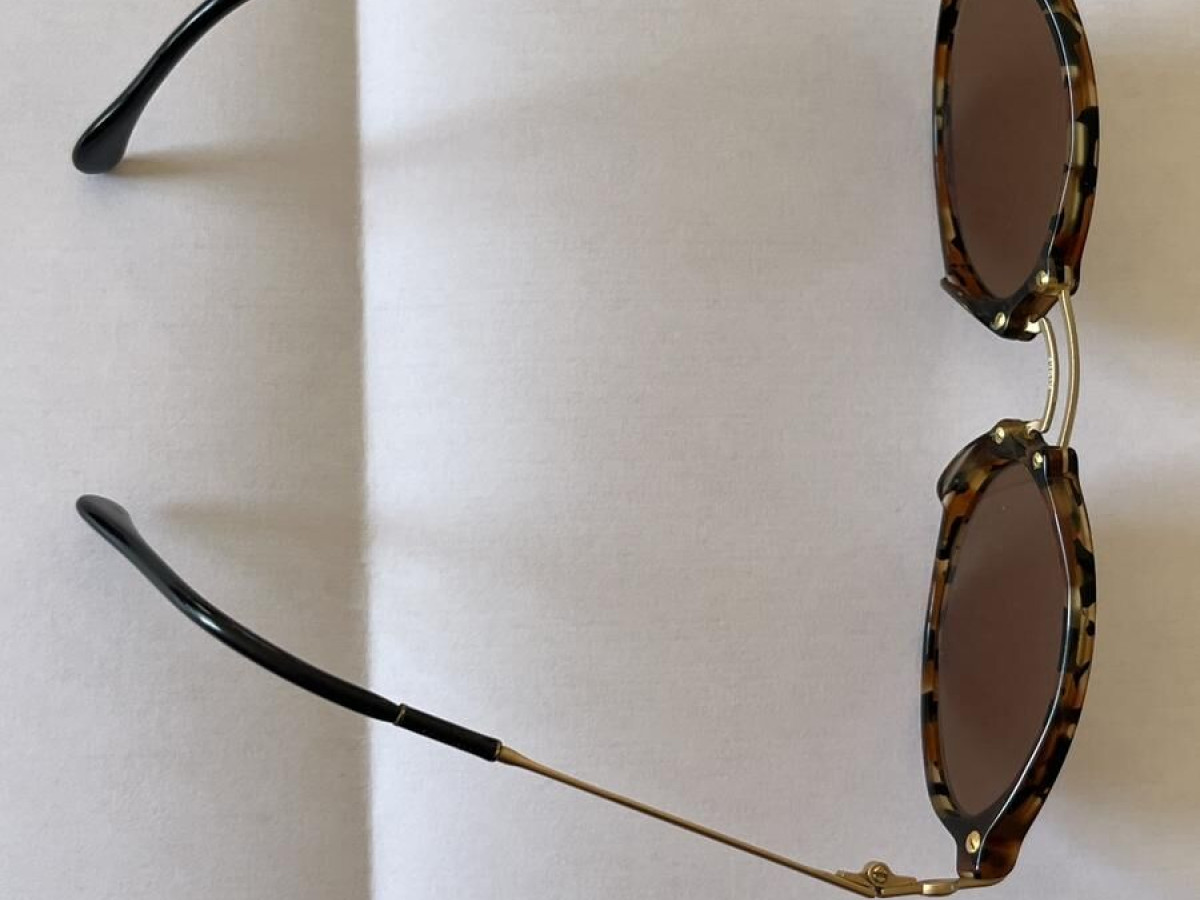 IOOP - 8220 49&curren;19