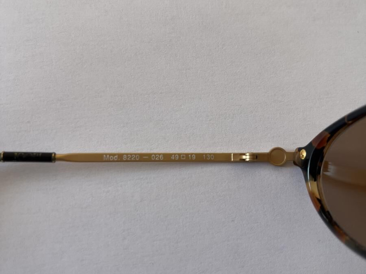 IOOP - 8220 49&curren;19