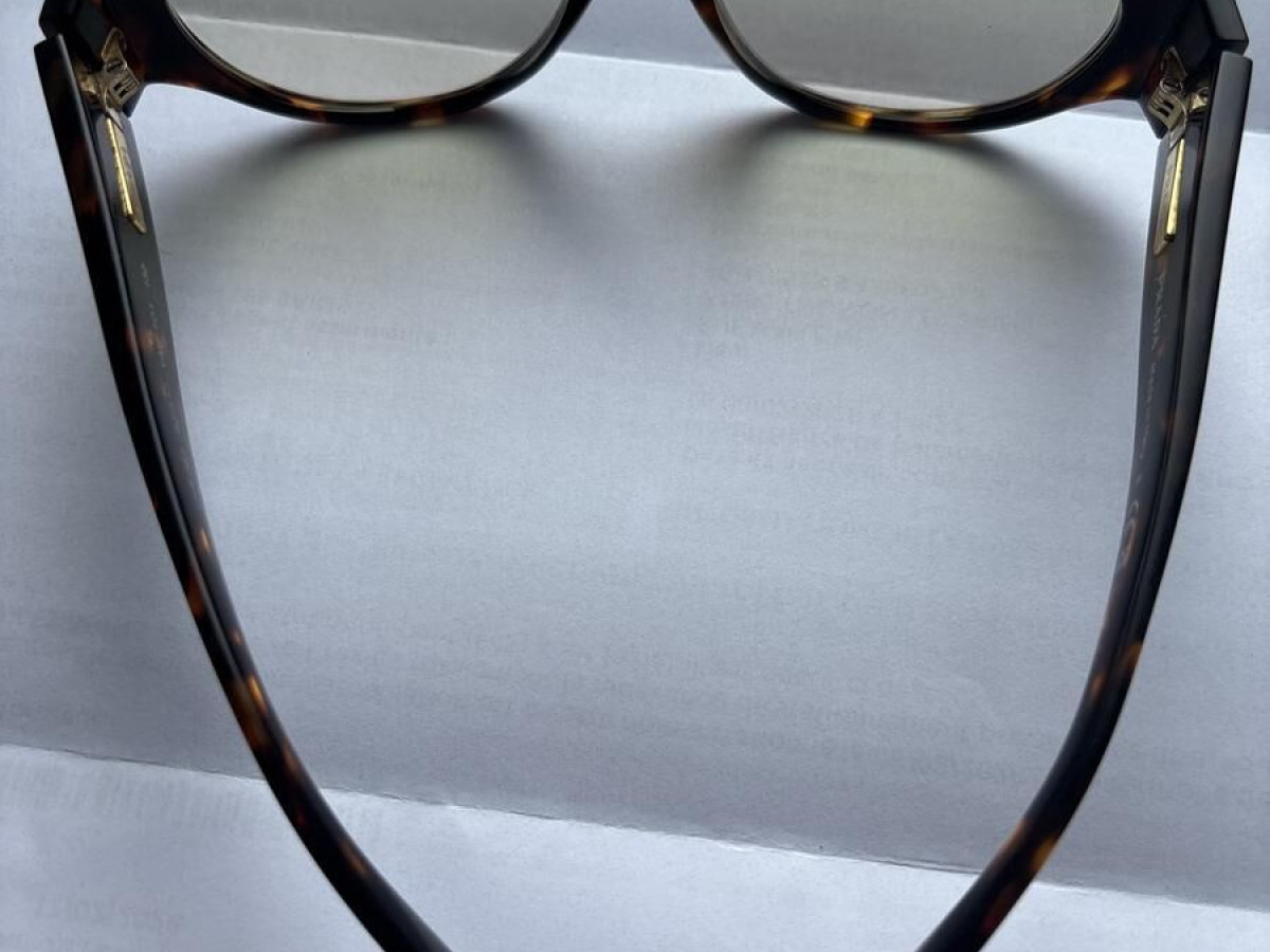 Prada - PR 06ZV 52&curren;17