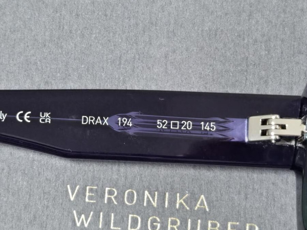 Veronika wildgruber  - drax194 52&curren;20  OO184277