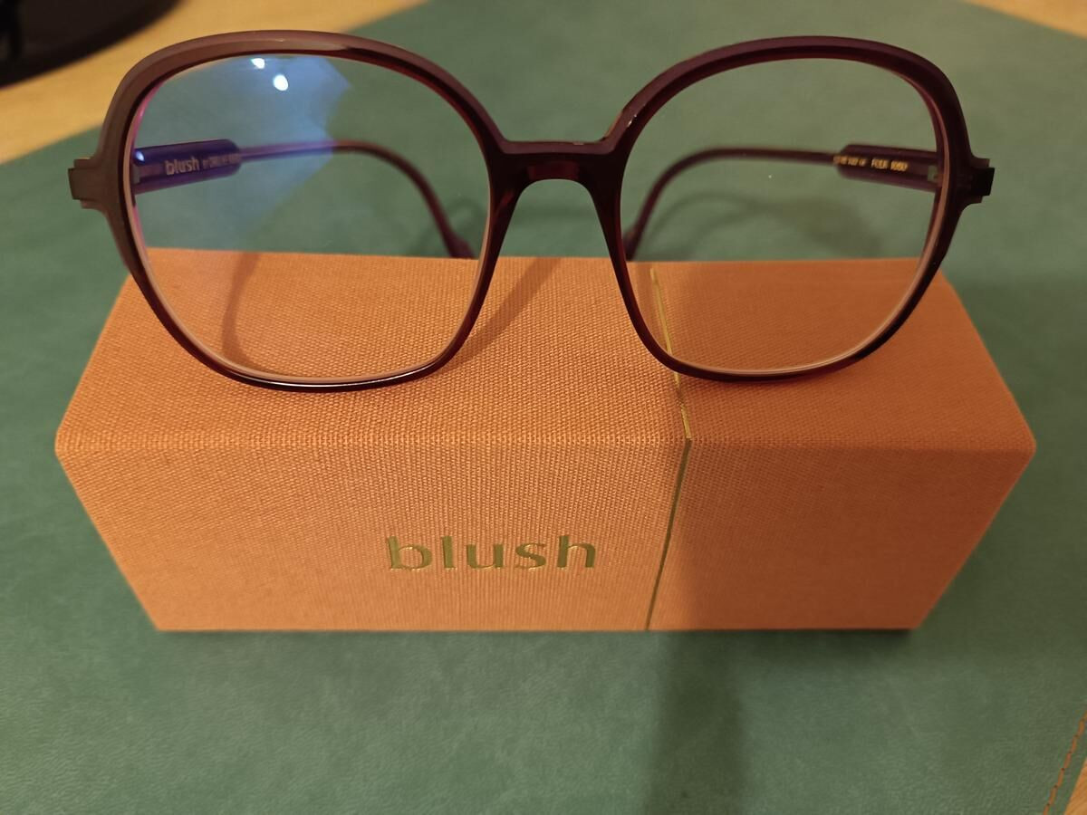 Caroline Abram - Blush 53&curren;18 folk