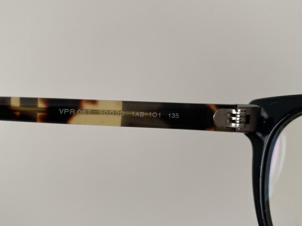 Prada - VPR06T 50¤20