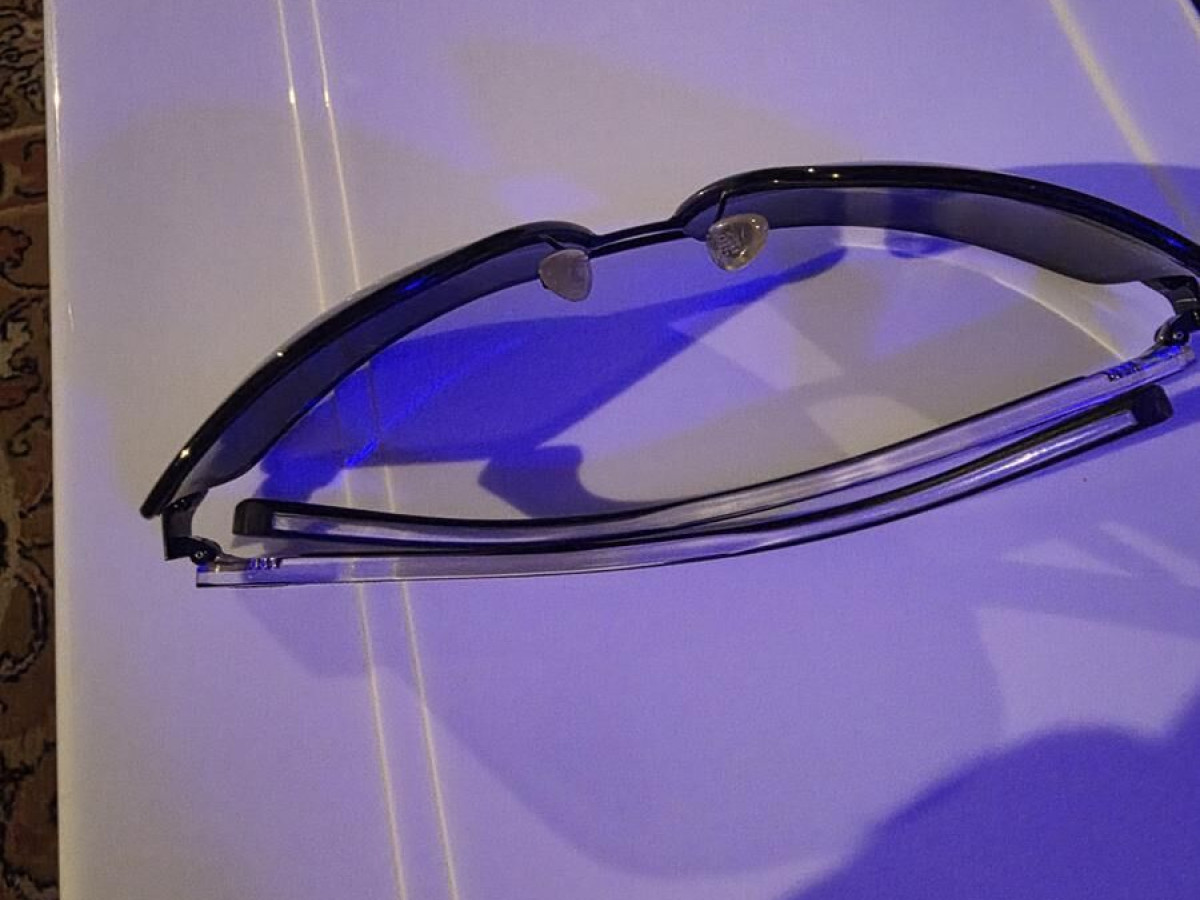 Emporio armani  - 64&curren;13 130