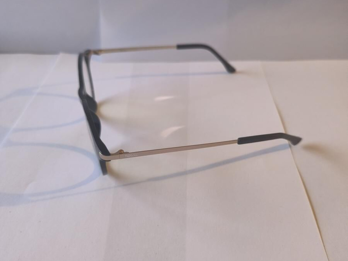 alain Afflelou  - TM37 49&curren;19