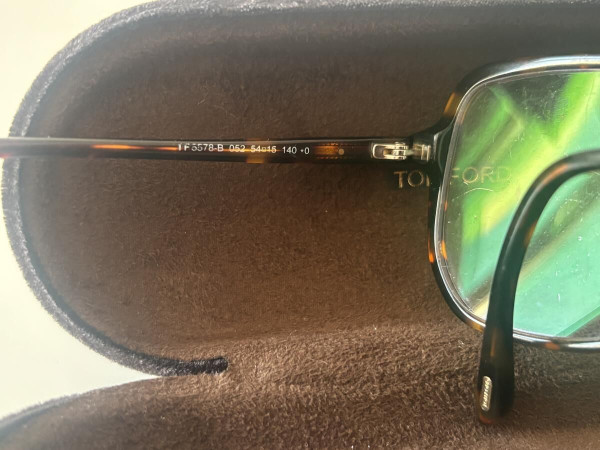 Tom Ford - TF5578B 052  54&curren;15