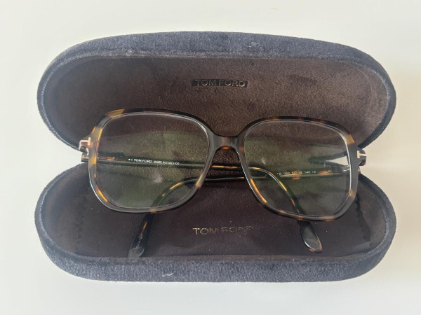Tom Ford - TF5578B 052  54&curren;15