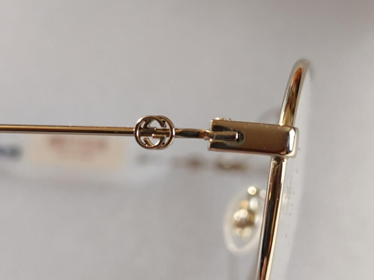 Gucci  - GG06840 51&curren;19