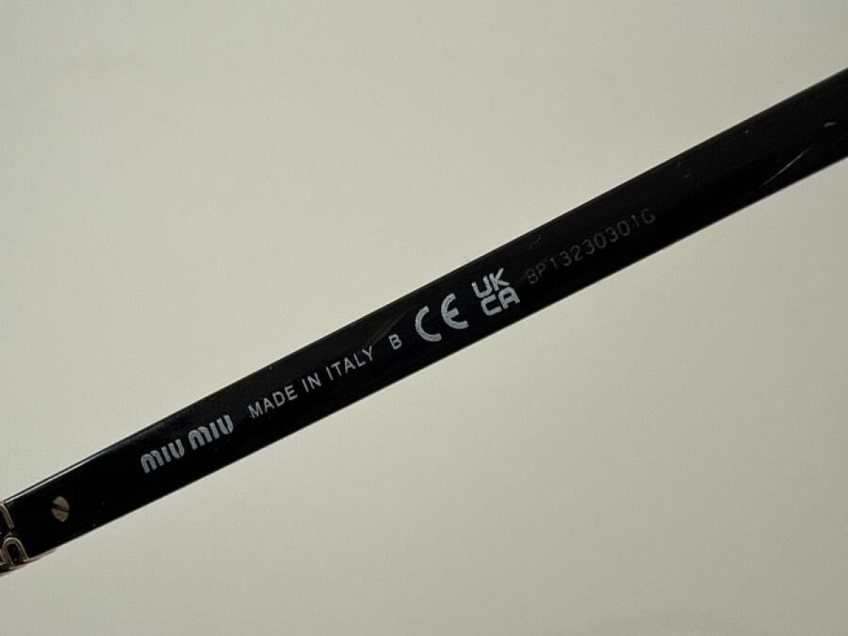 Miu Miu - SMU04Z_E1AB_F05S0_C_05 0&curren;18