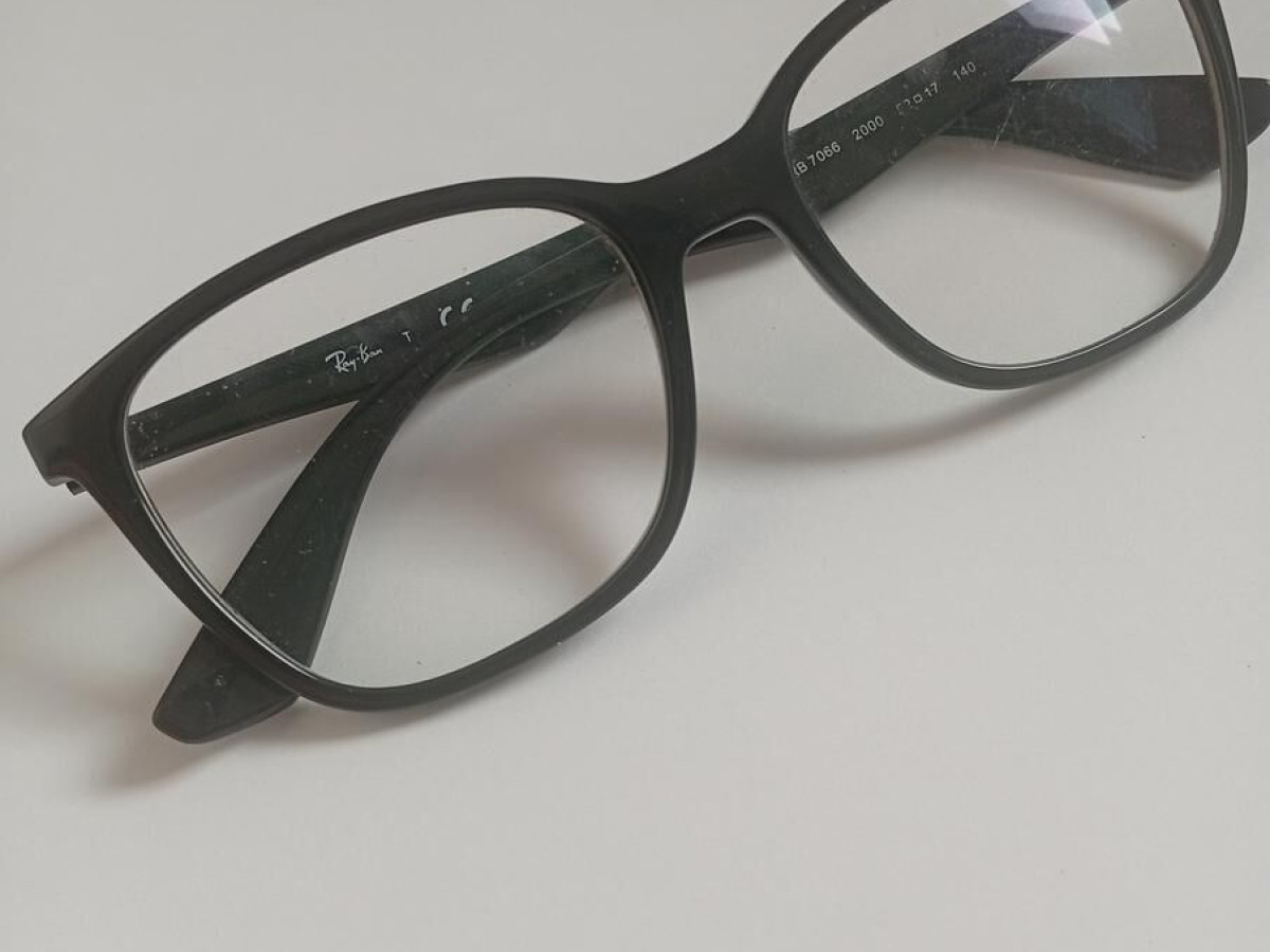 Ray-ban  - RB7066 20000 52&curren;17 140