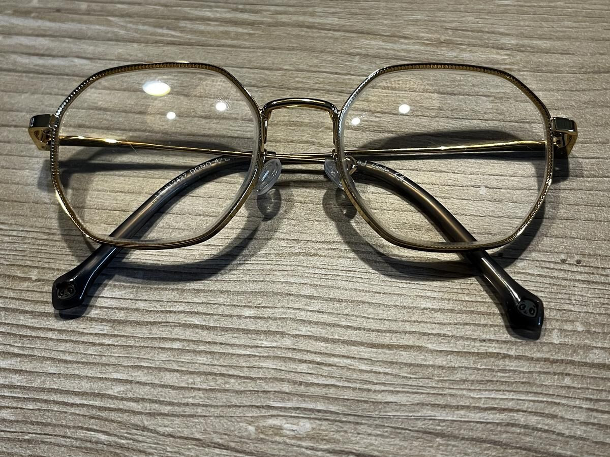 level - LE JU 2427 DONO  47&curren;17