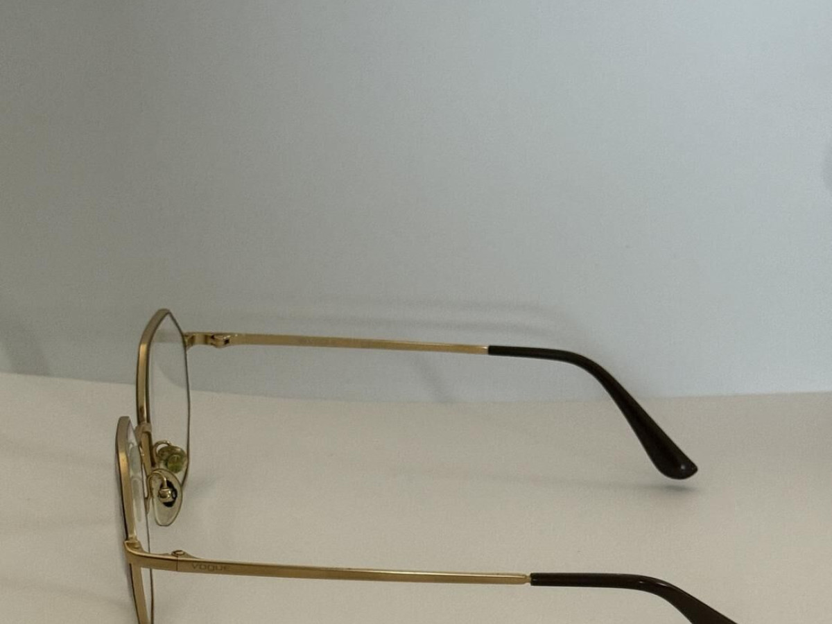 VOGUE - VO4094997 52&curren;18