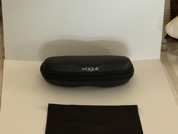 VOGUE - VO4094997 52&curren;18