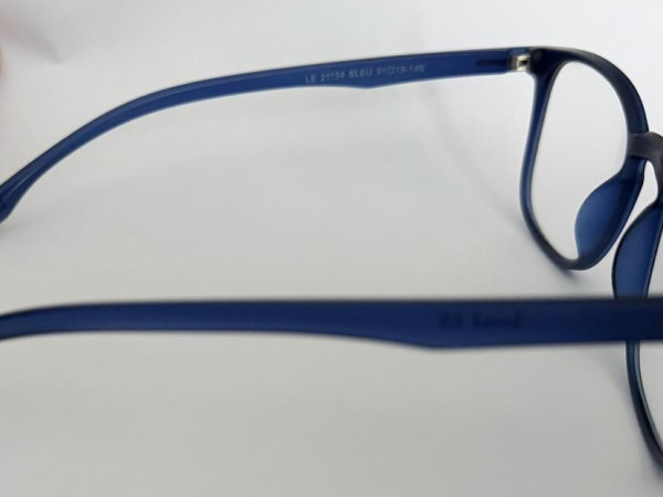 LEVEL - LE21134 BLEU 51&curren;19-140