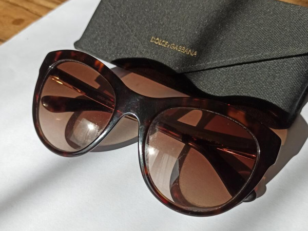 Dolce & Gabbana - DG4243...