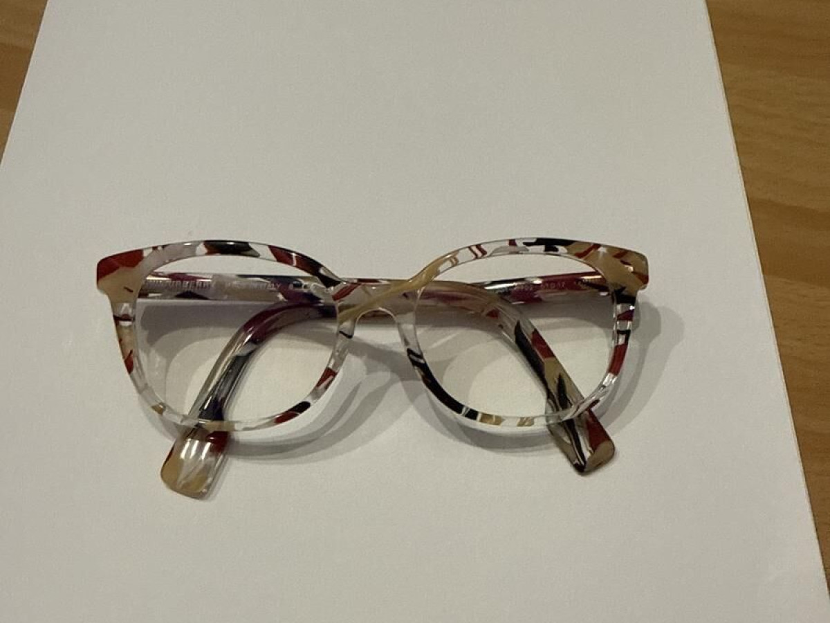 Burberry - B2291 3792 51&curren;17 140