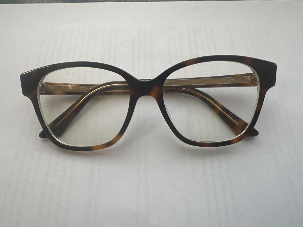 Christian Dior - Numéro 8