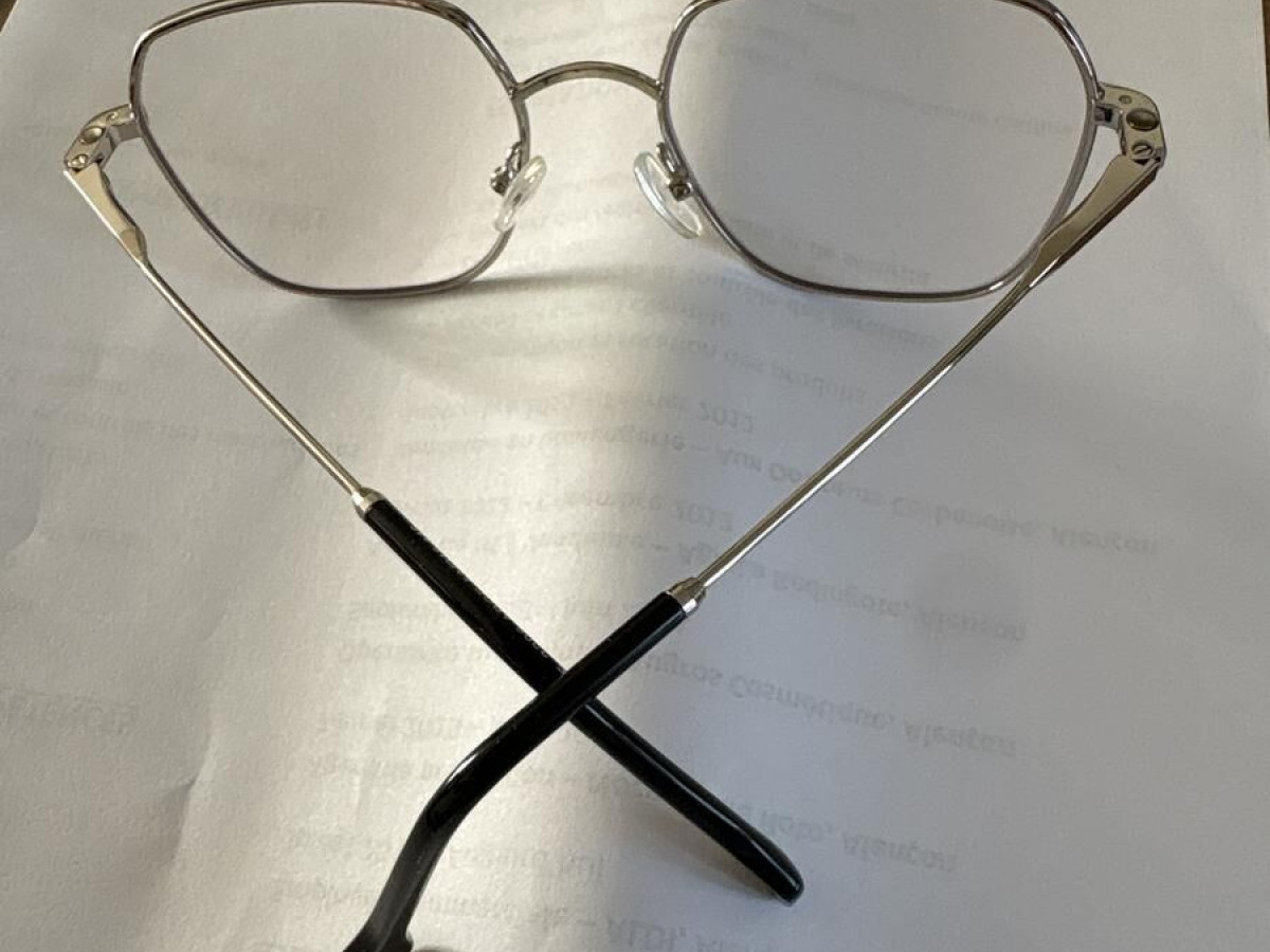 Level - LE2206 52¤18