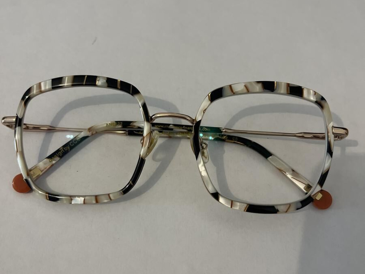 Cl&eacute;mence et Margaux  - Ano 522