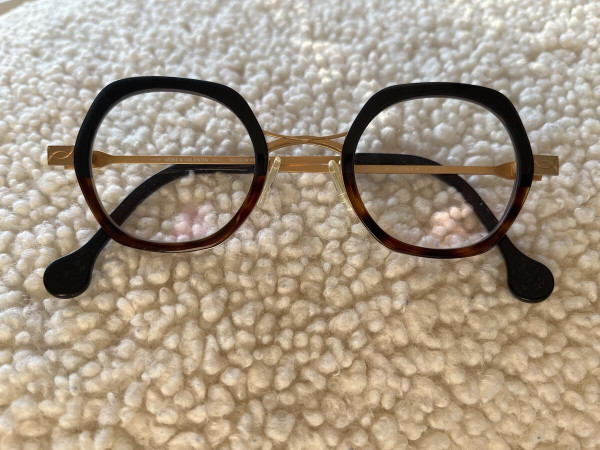 Anne & Valentin - 44[]23-145