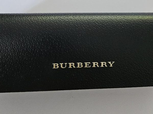 BURBERRY - B41593403/BG 57&curren;17 135 3N