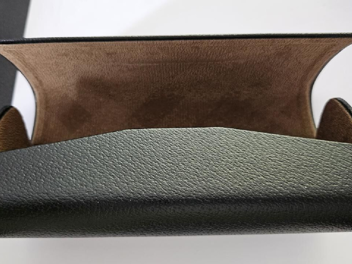 BURBERRY - B41593403/BG 57&curren;17 135 3N