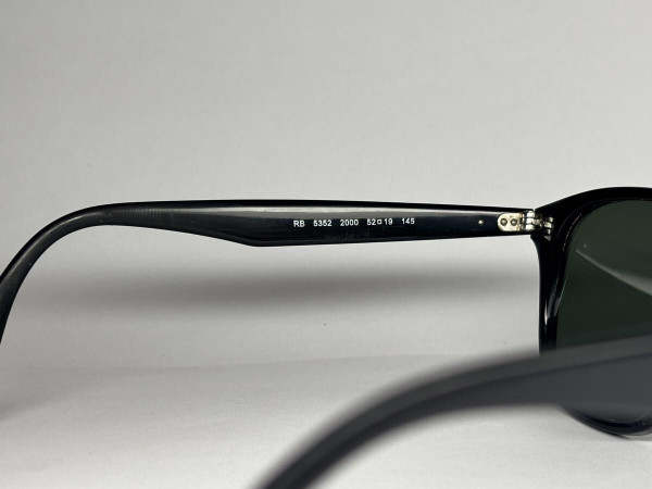RAY-BAN - RB5352 2000 52&curren;19