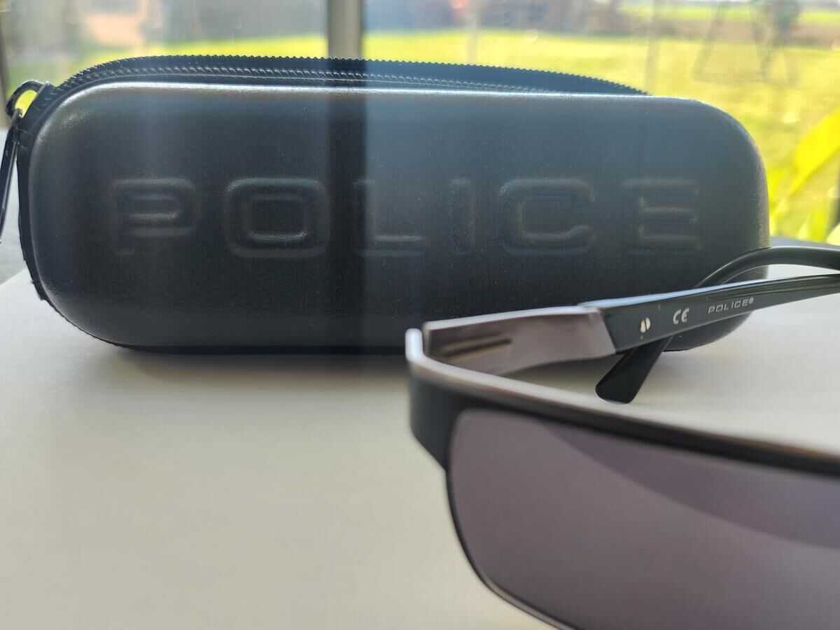 Police -  S8642515 COL0k56140