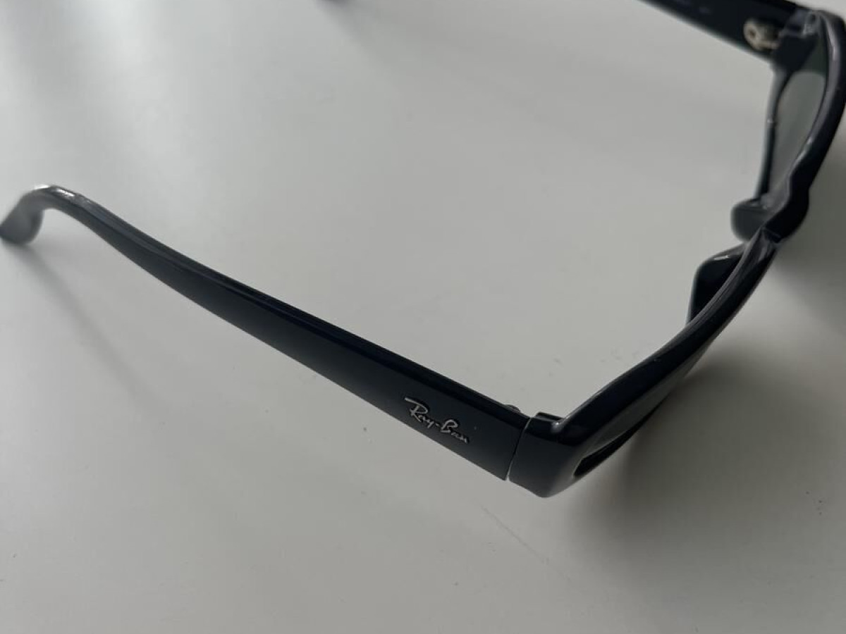 Ray-Ban - RB2127 sidestreet