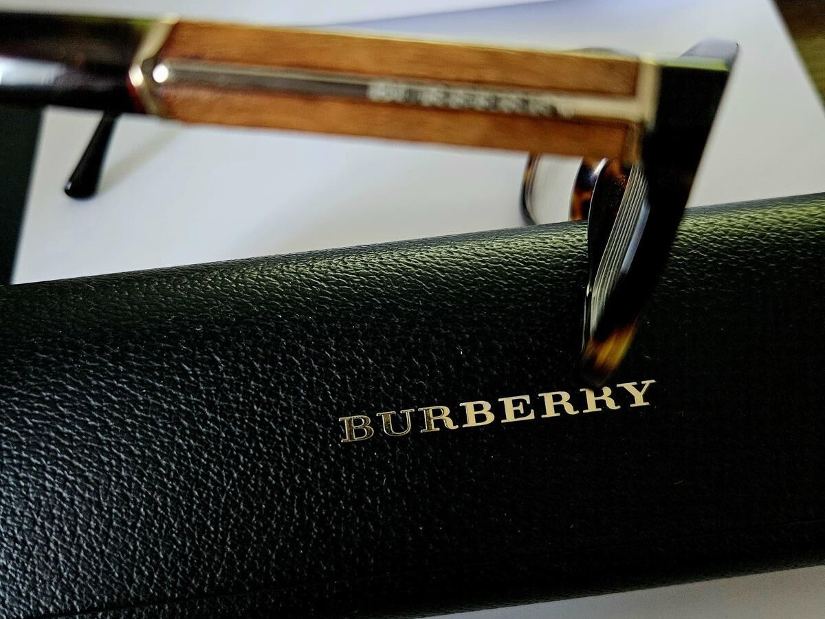 BURBERRY - B2149 300 55&curren;18 140