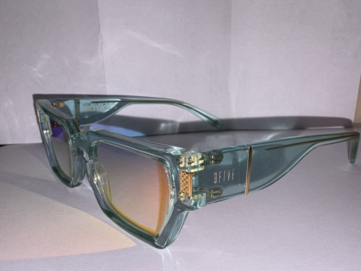 9Five - Locks  Tiffany & Gold  LTD 54&curren;21150