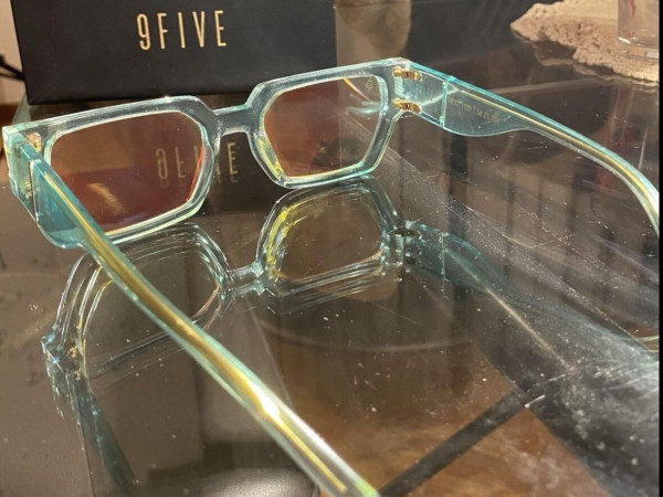 9Five - Locks  Tiffany & Gold  LTD 54&curren;21150